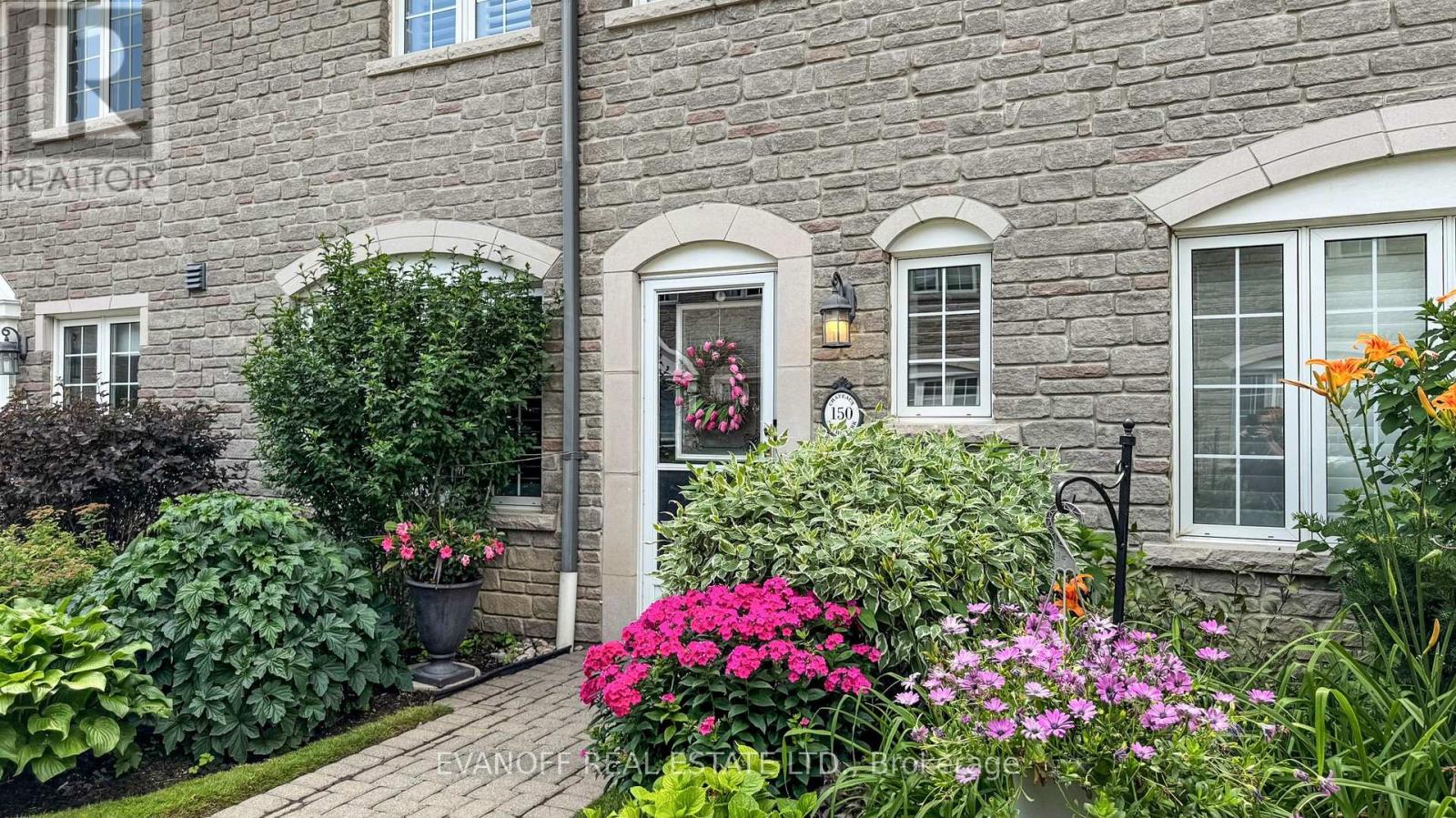 Photo 3 of 150 1995 Royal Road, Pickering ON