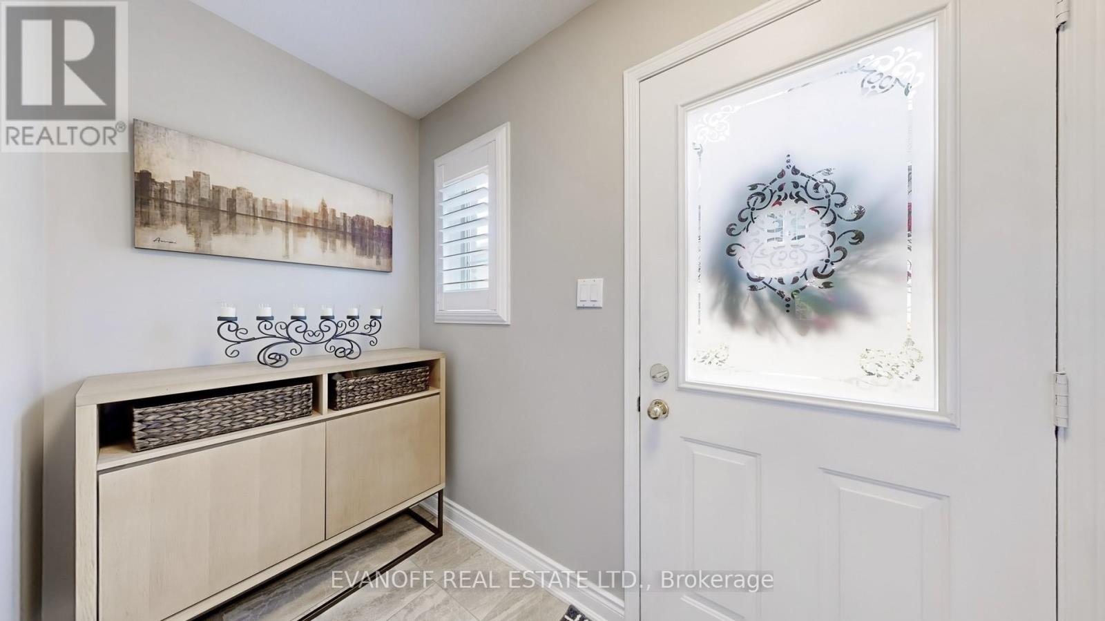 Photo 4 of 150 1995 Royal Road, Pickering ON