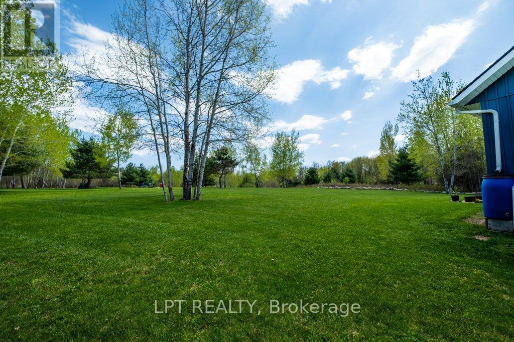 Photo 37 of 9517 County Road 42 Road, Rideau Lakes ON