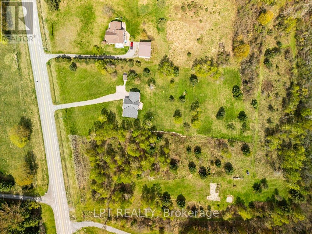 Photo 15 of 9517 County Road 42 Road, Rideau Lakes ON