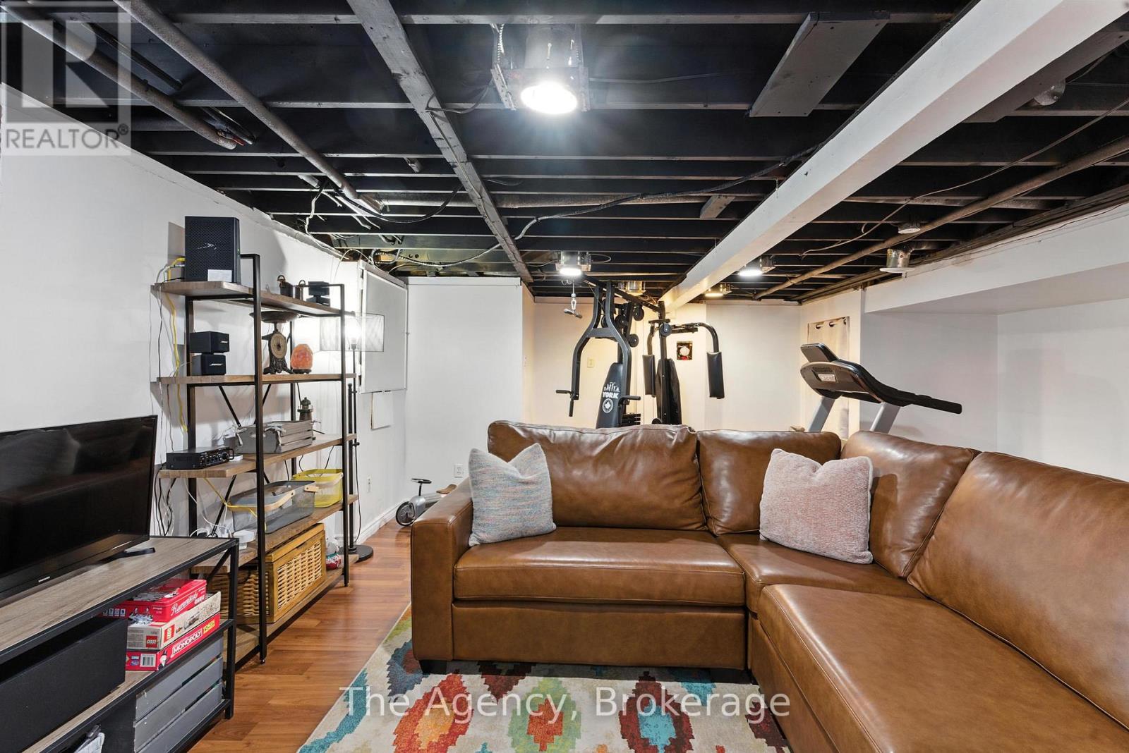Photo 27 of 43 Elma Street, St Catharines ON