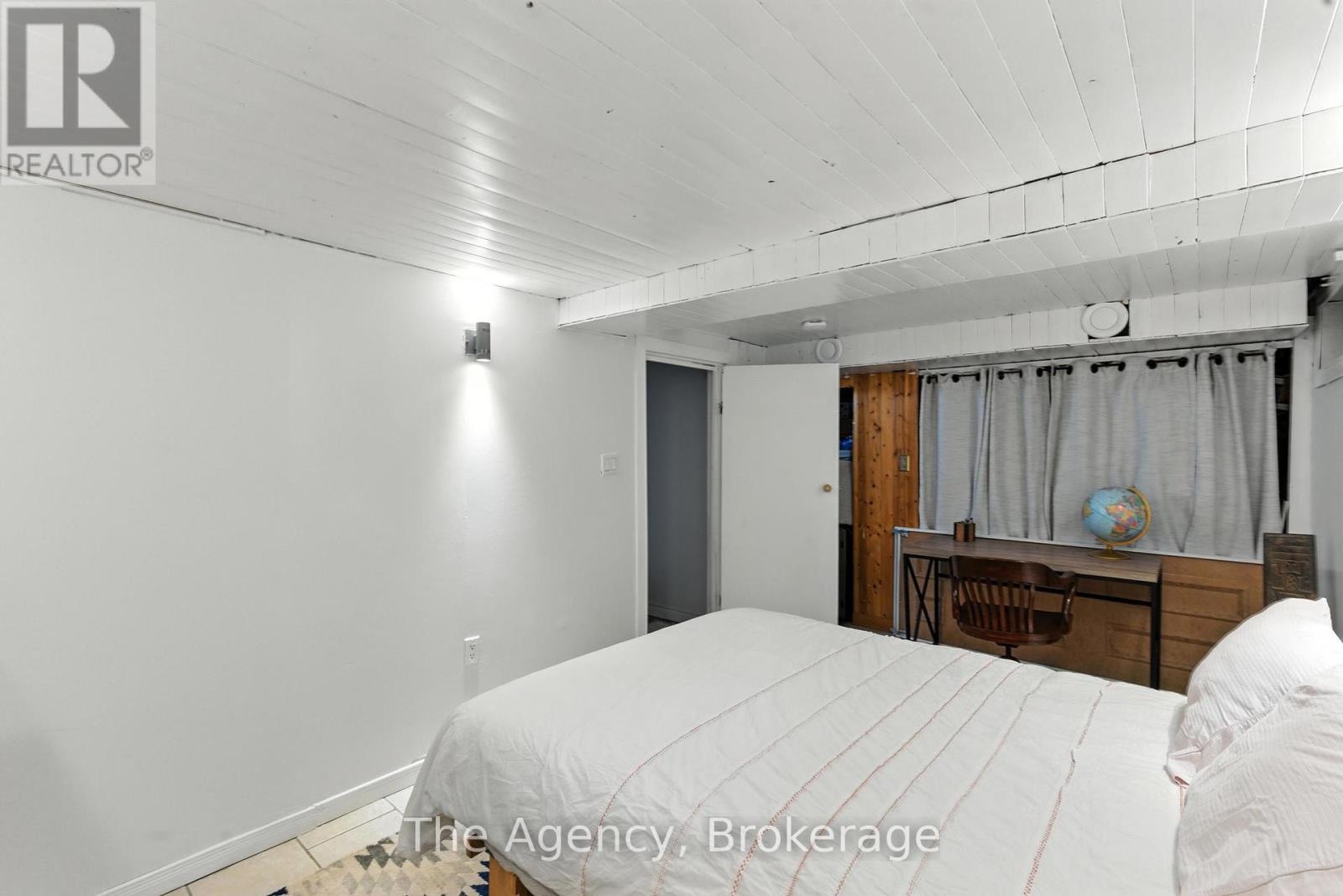 Photo 12 of 43 Elma Street, St Catharines ON