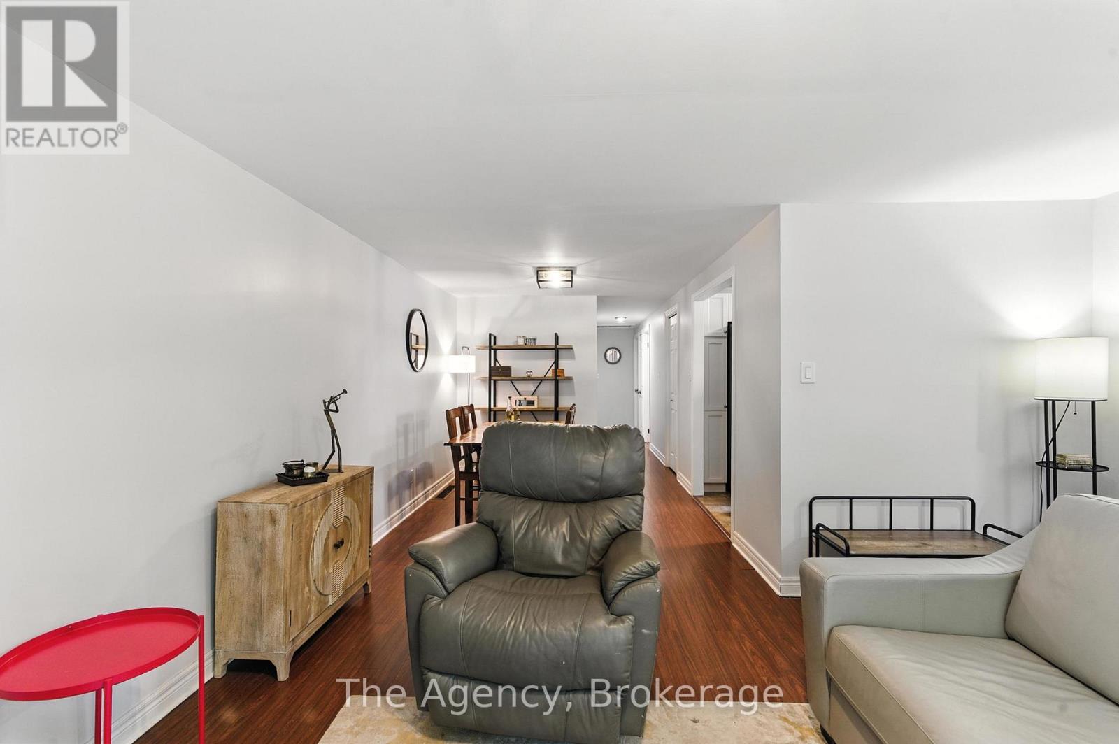 Photo 5 of 43 Elma Street, St Catharines ON