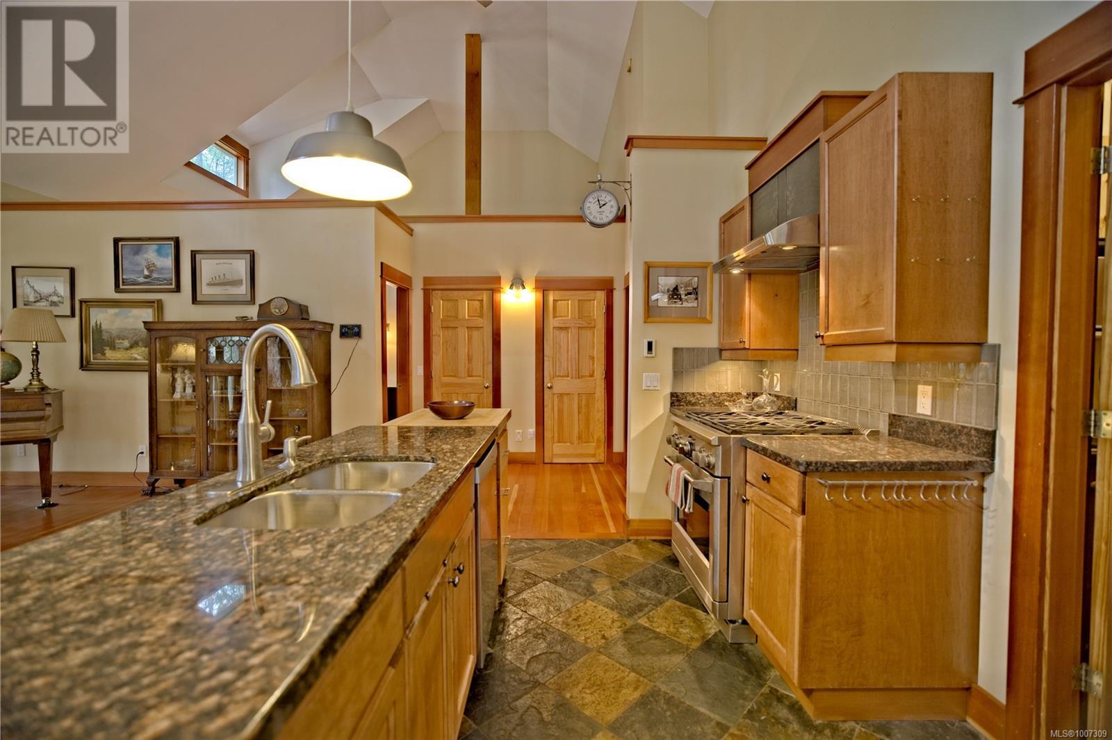 615 Stewart Rd, Salt Spring