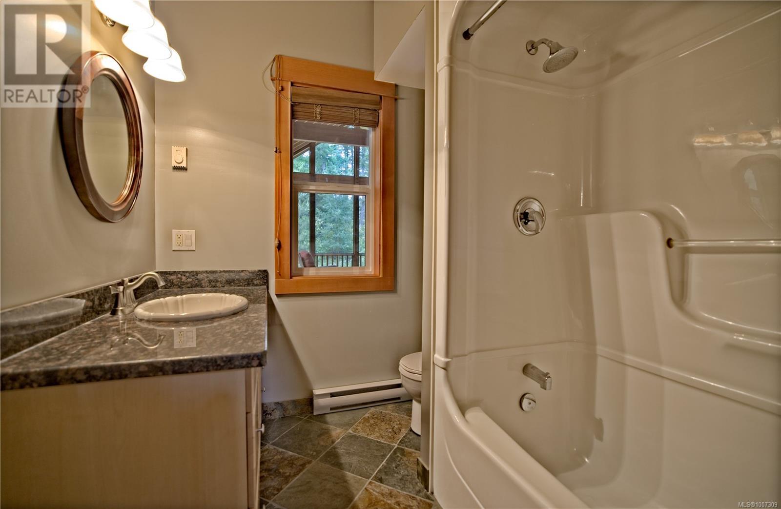 615 Stewart Rd, Salt Spring