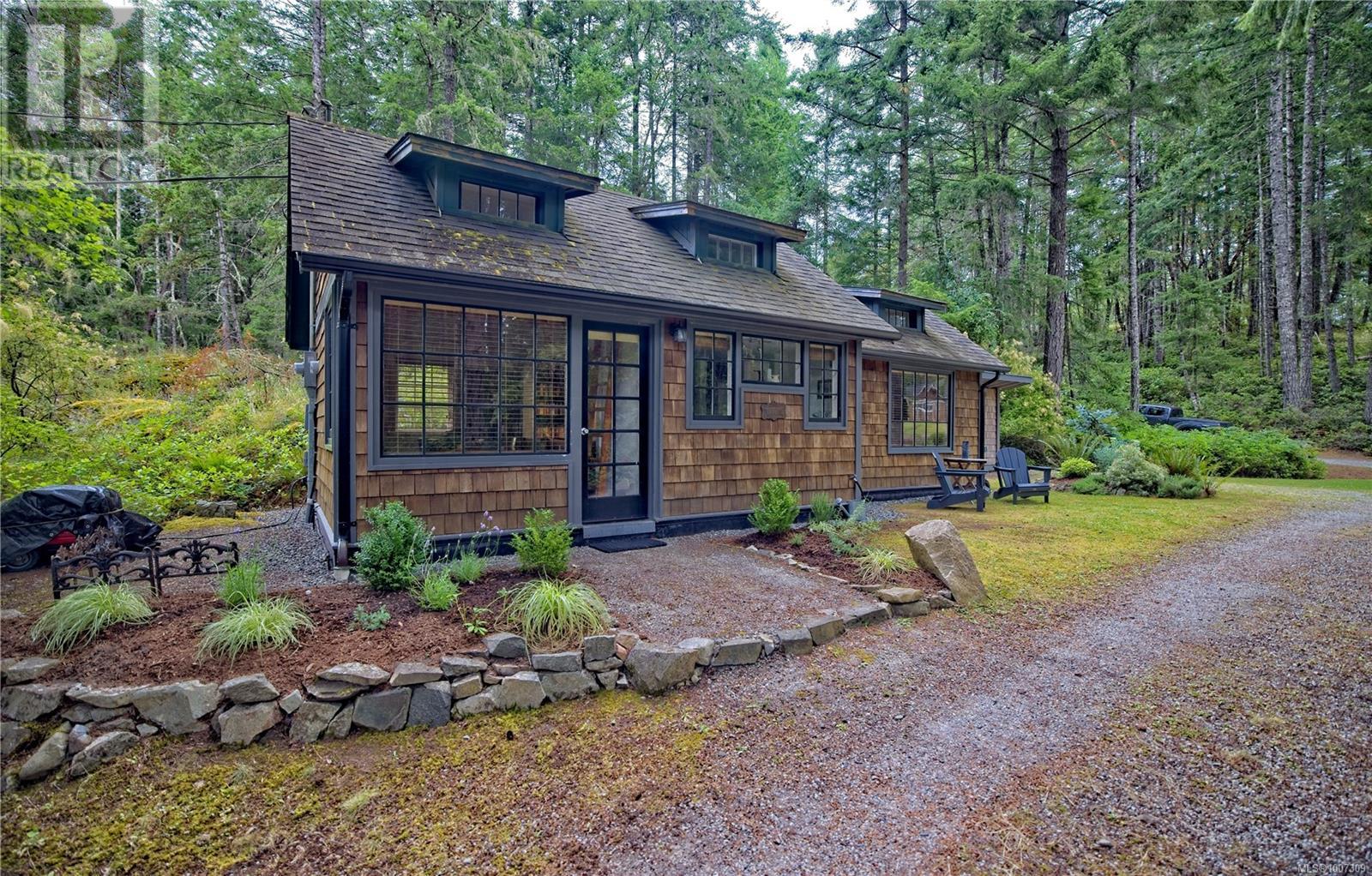 615 Stewart Rd, Salt Spring