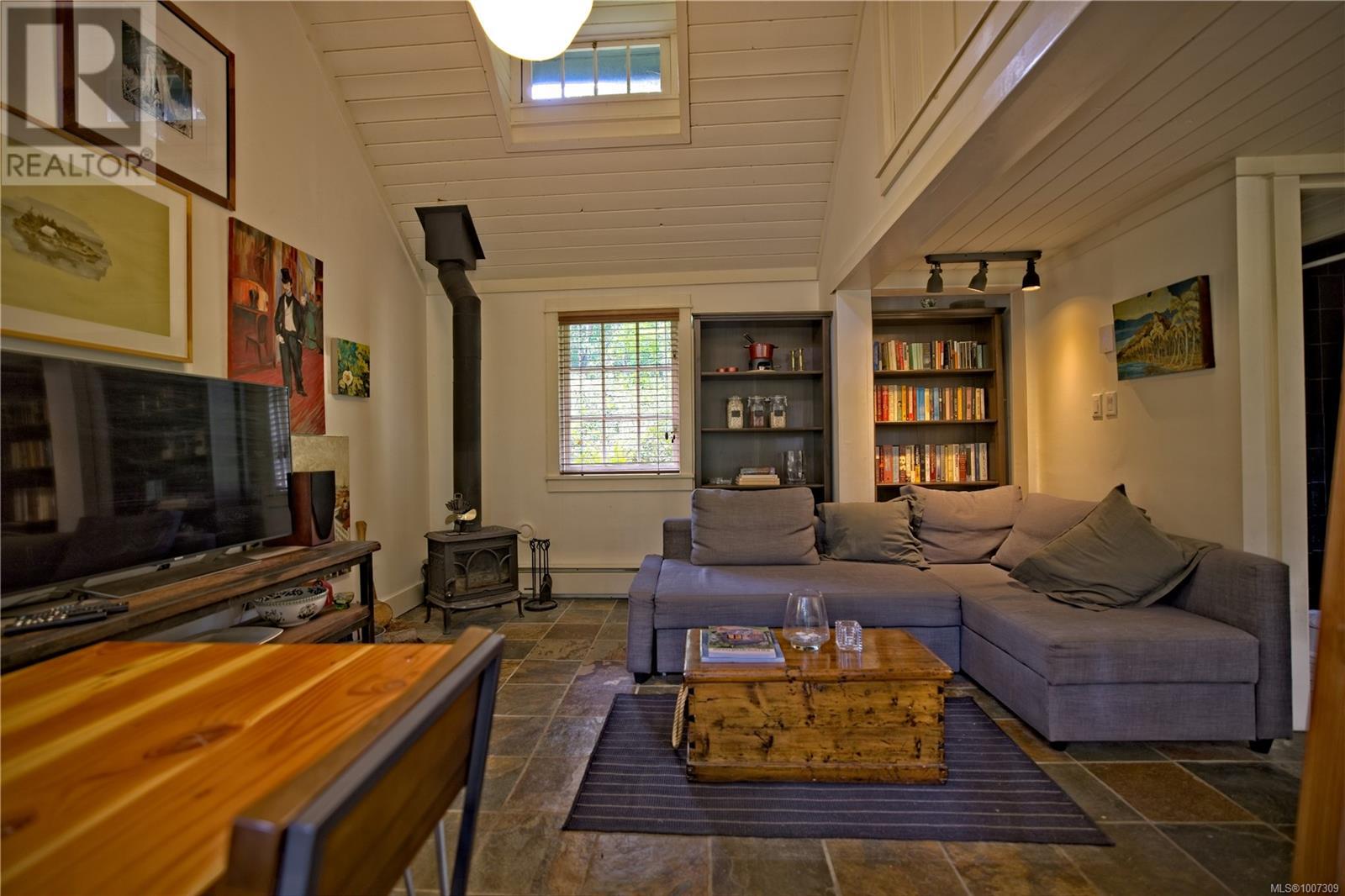 615 Stewart Rd, Salt Spring