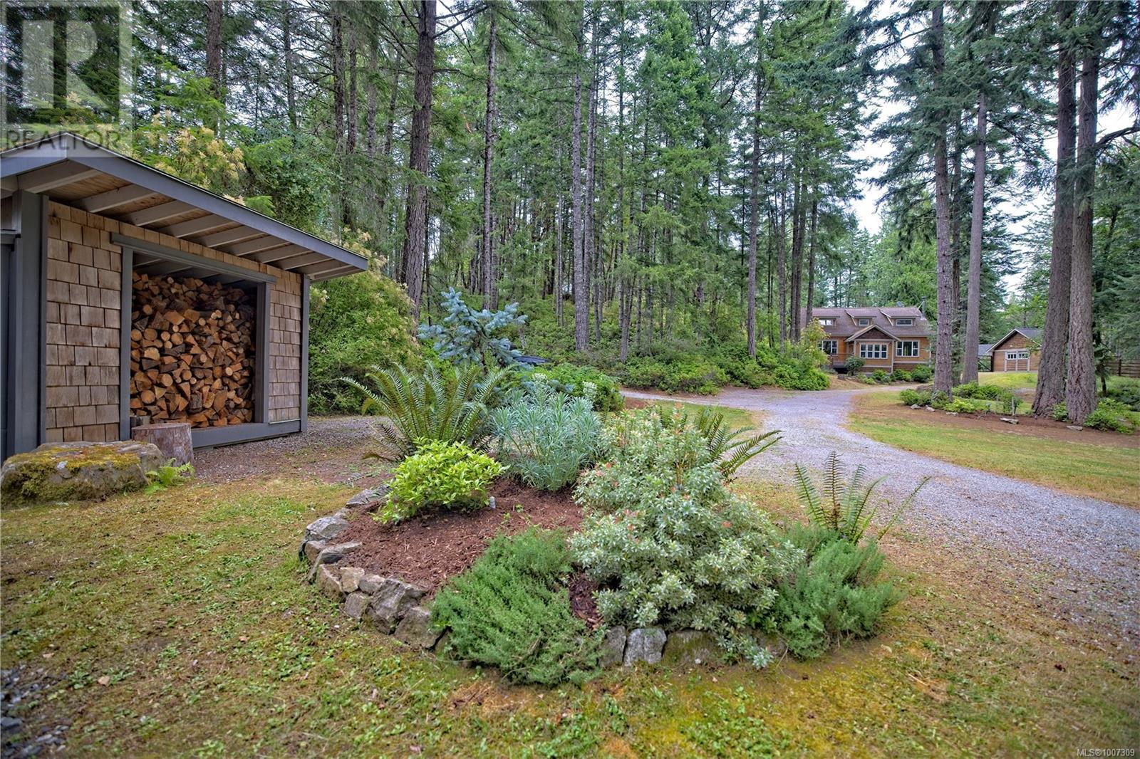 615 Stewart Rd, Salt Spring