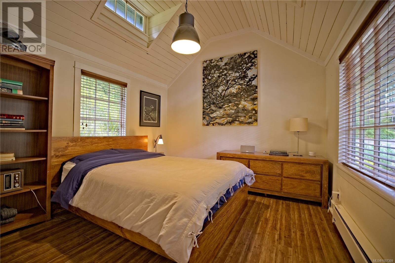 615 Stewart Rd, Salt Spring