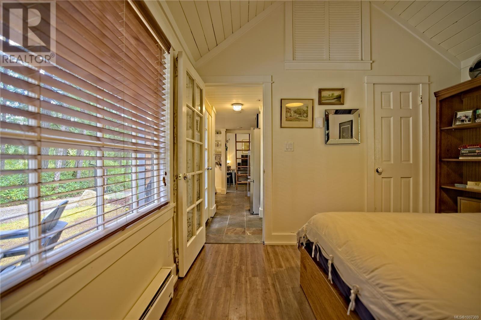 615 Stewart Rd, Salt Spring