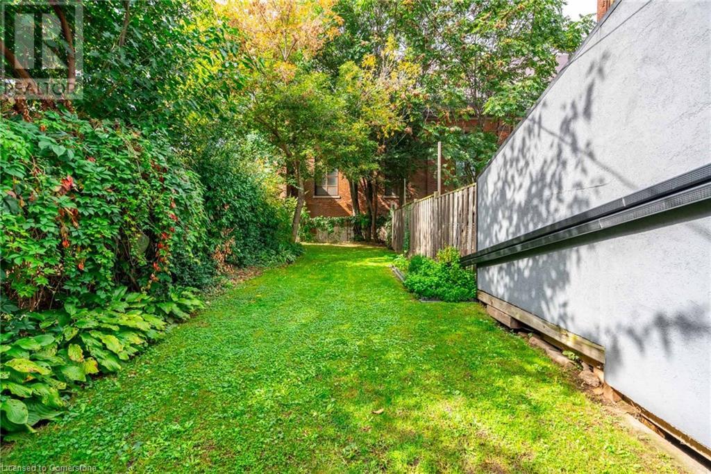 Photo 6 of 299 James Street N, Hamilton ON
