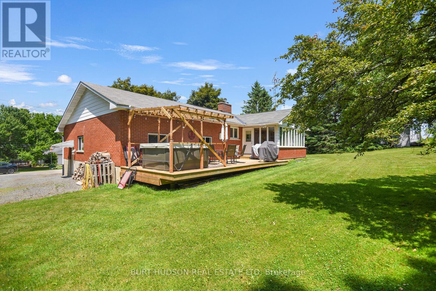 Photo 8 of 5 Perth Street, Rideau Lakes ON