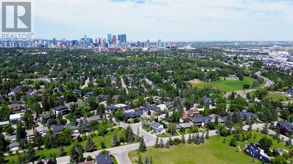 Single Family House for Sale in    Avenue SW Windsor Park Calgary 