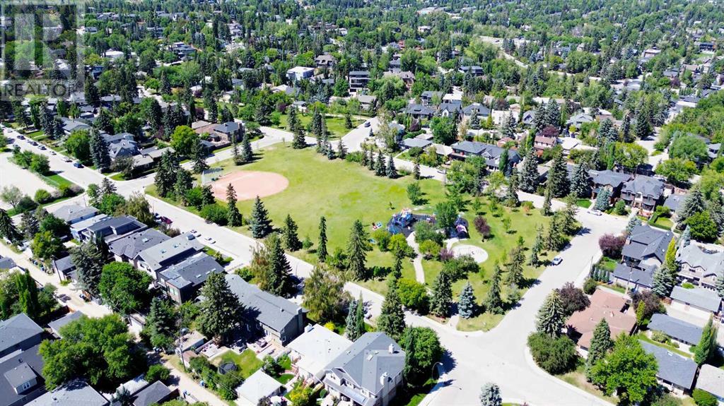 Single Family House for Sale in    Avenue SW Windsor Park Calgary 