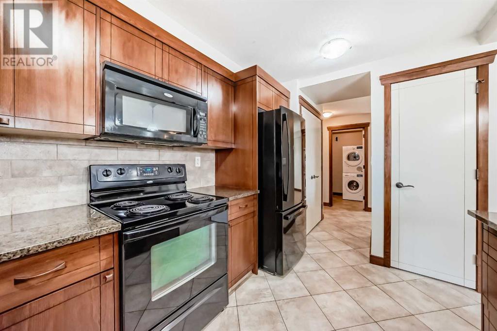 Single Family House for Sale in    Avenue SW Windsor Park Calgary 