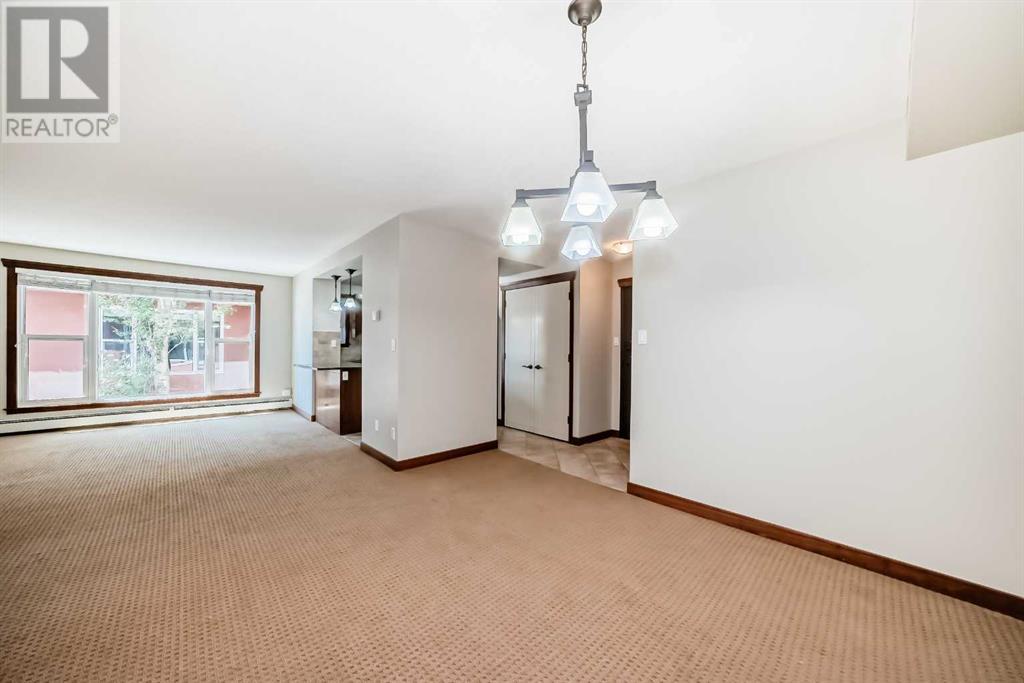 Single Family House for Sale in    Avenue SW Windsor Park Calgary 
