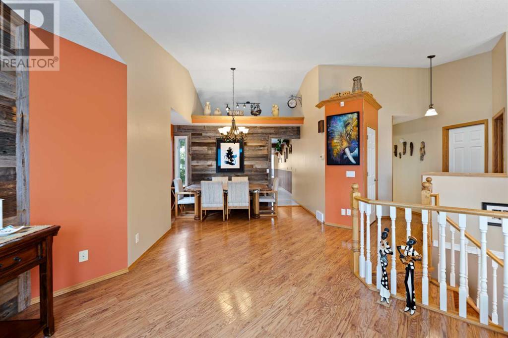 Single Family House Bi-level for Sale in  Coral Keys Villas NE Coral Springs Calgary 
