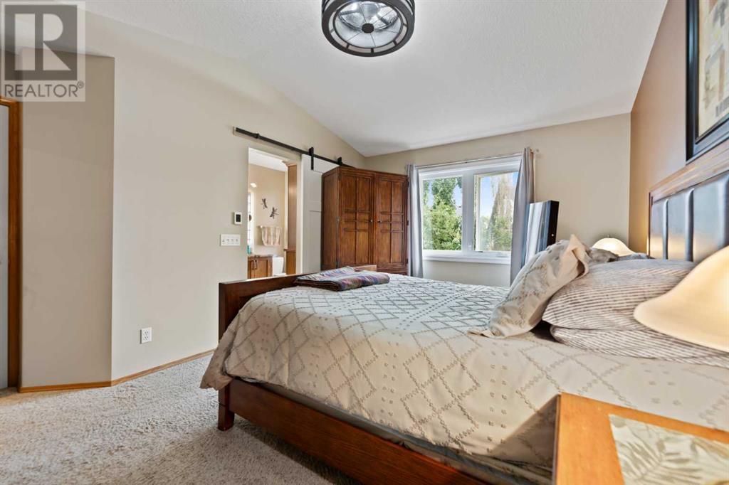 Single Family House Bi-level for Sale in  Coral Keys Villas NE Coral Springs Calgary 