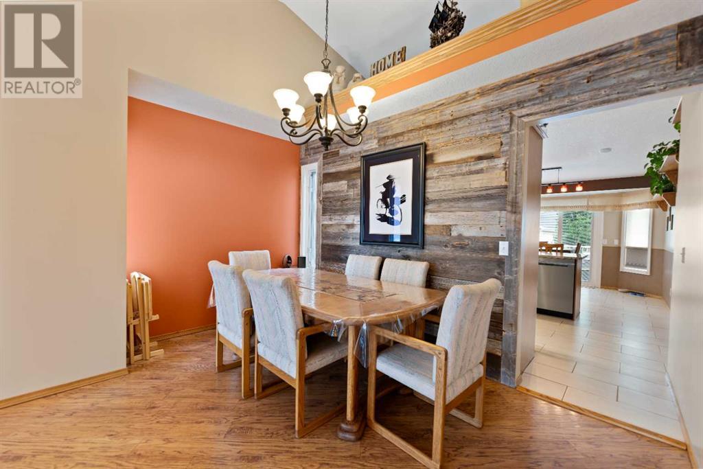 Single Family House Bi-level for Sale in  Coral Keys Villas NE Coral Springs Calgary 