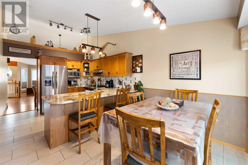 Single Family House Bi-level for Sale in  Coral Keys Villas NE Coral Springs Calgary 