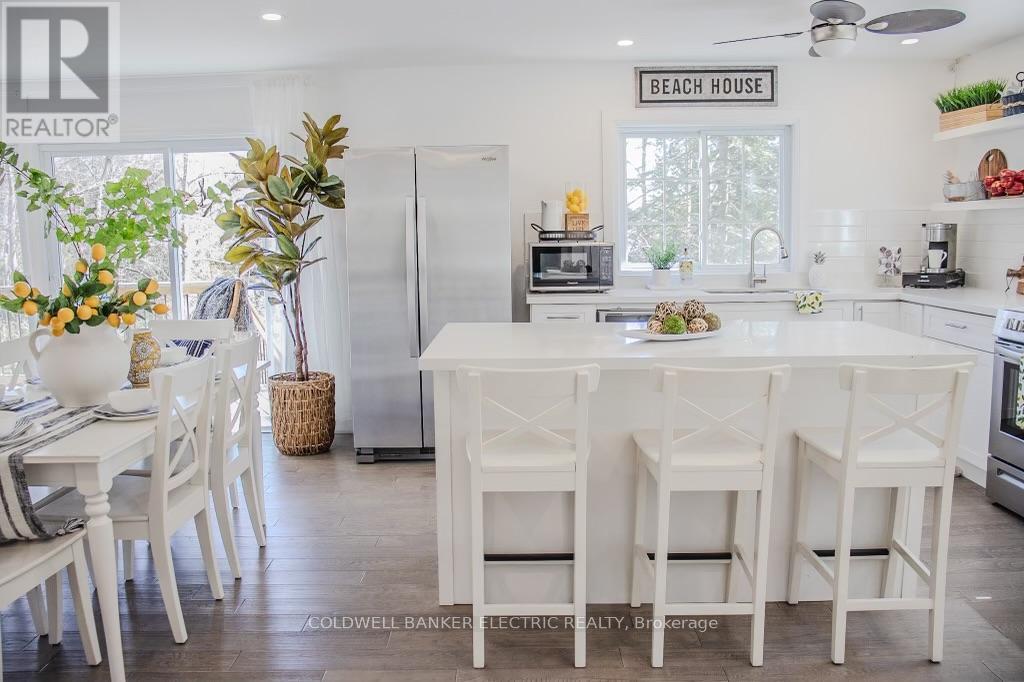 Photo 27 of 18 Bay View Lane, Tudor And Cashel ON