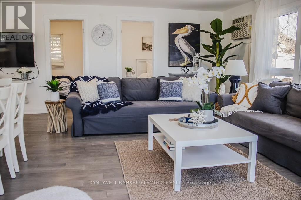Photo 33 of 18 Bay View Lane, Tudor And Cashel ON
