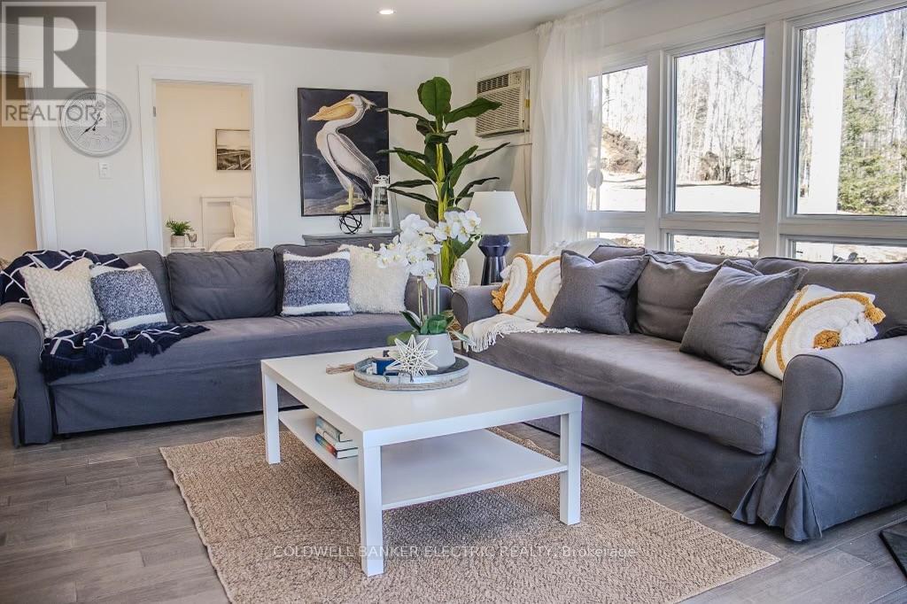 Photo 31 of 18 Bay View Lane, Tudor And Cashel ON