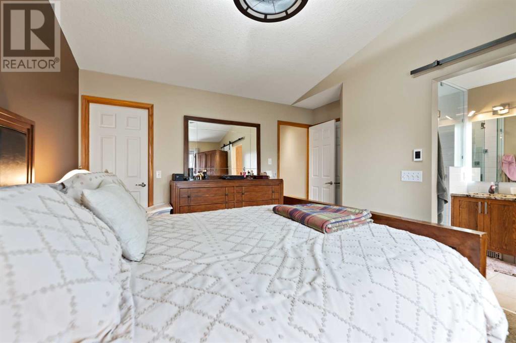 Single Family House Bi-level for Sale in  Coral Keys Villas NE Coral Springs Calgary 