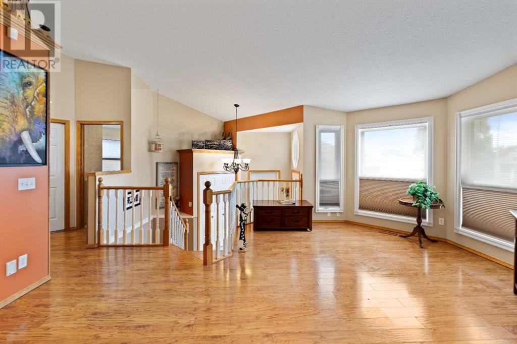 Single Family House Bi-level for Sale in  Coral Keys Villas NE Coral Springs Calgary 