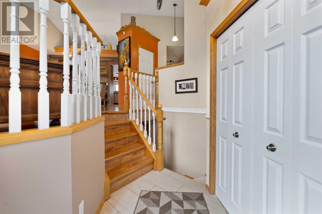 Single Family House Bi-level for Sale in  Coral Keys Villas NE Coral Springs Calgary 
