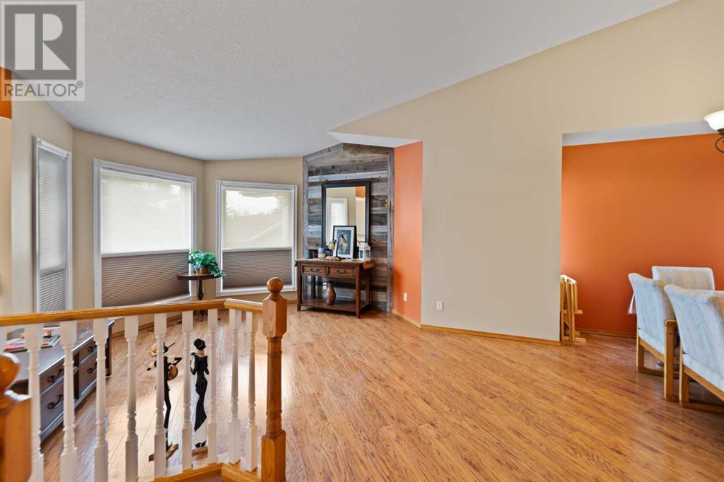 Single Family House Bi-level for Sale in  Coral Keys Villas NE Coral Springs Calgary 