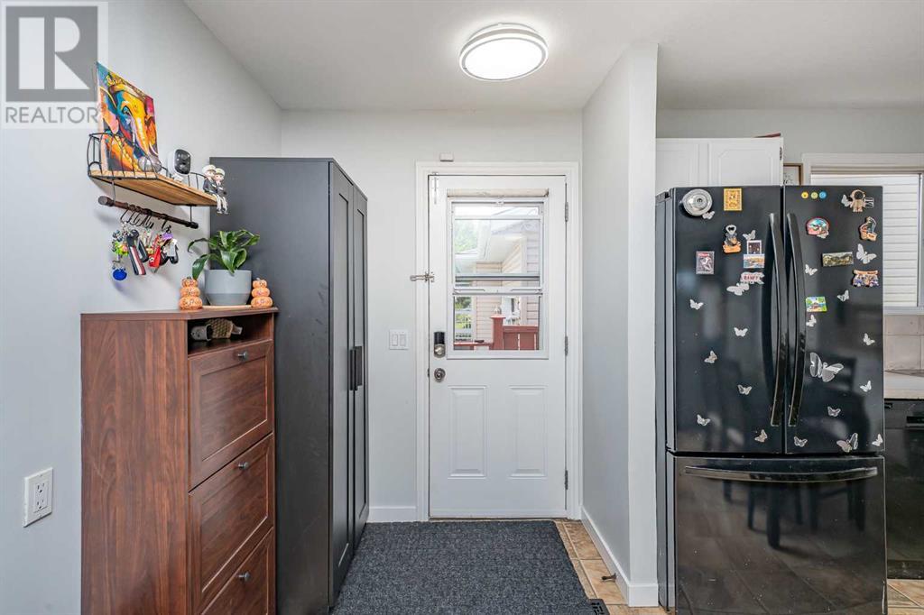 Single Family House 4 Level for Sale in  Castleglen Road NE Castleridge Calgary 