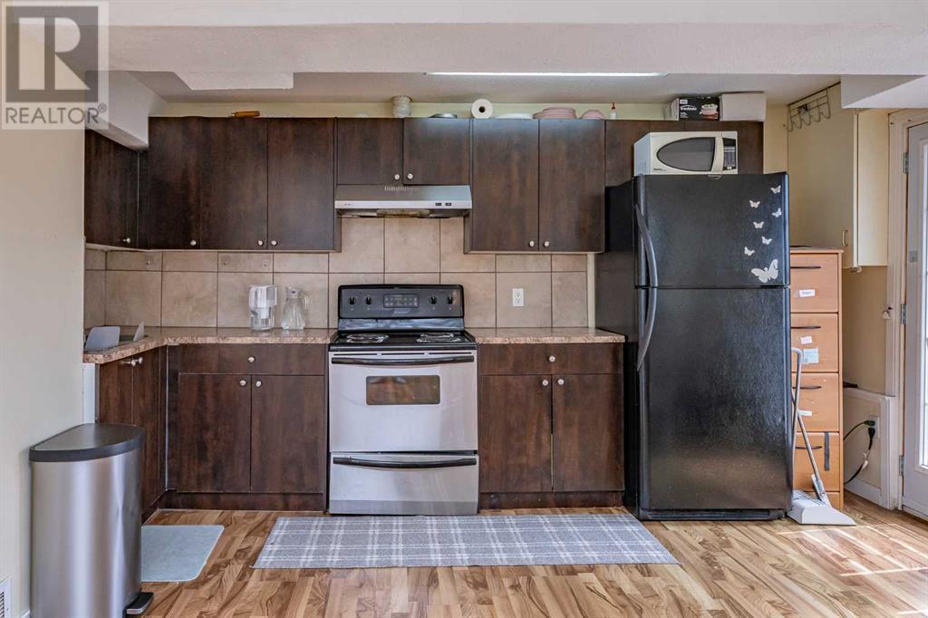 Single Family House 4 Level for Sale in  Castleglen Road NE Castleridge Calgary 