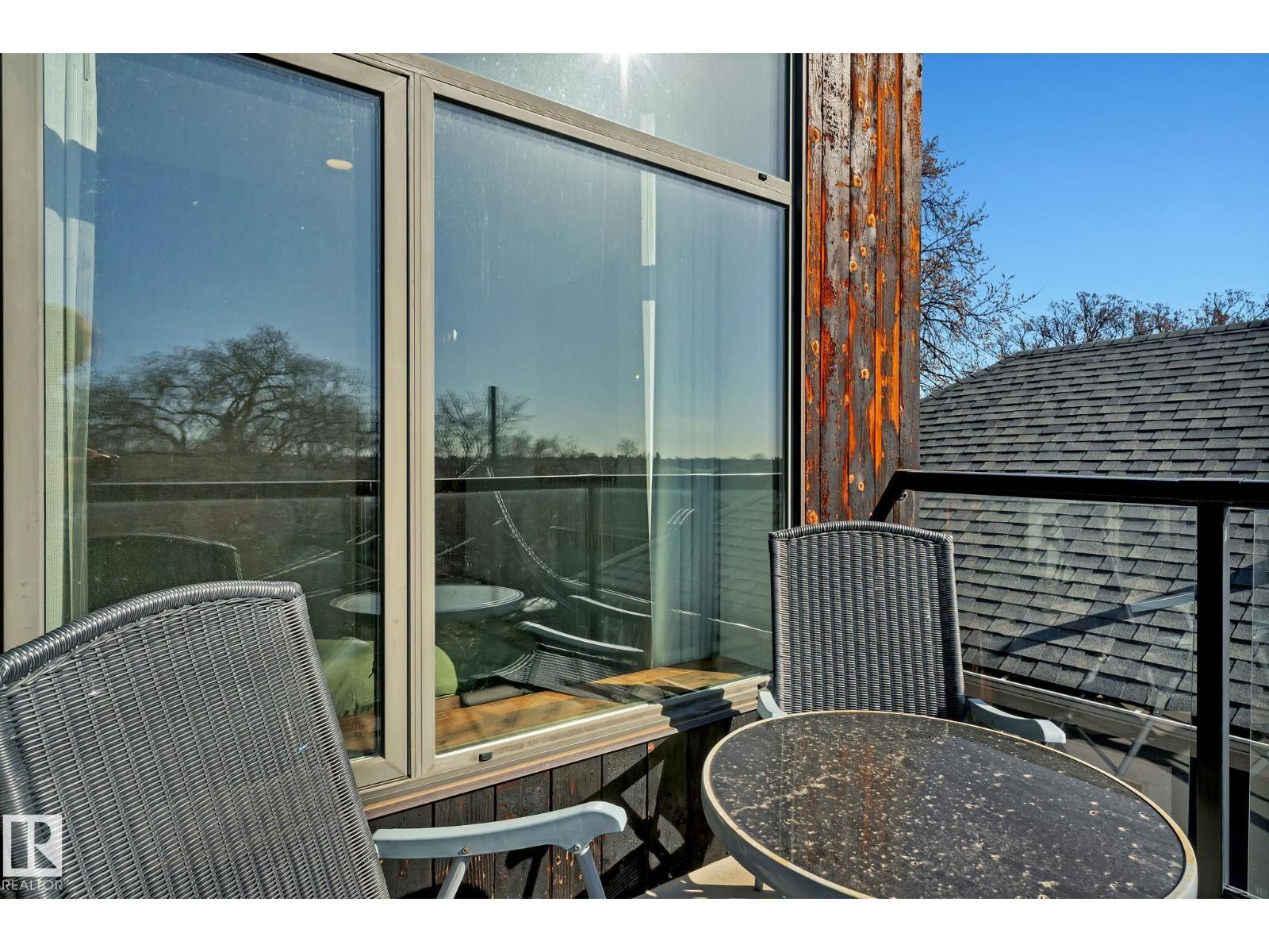 Photo 32 of 9457 100 A Av Nw, Edmonton AB