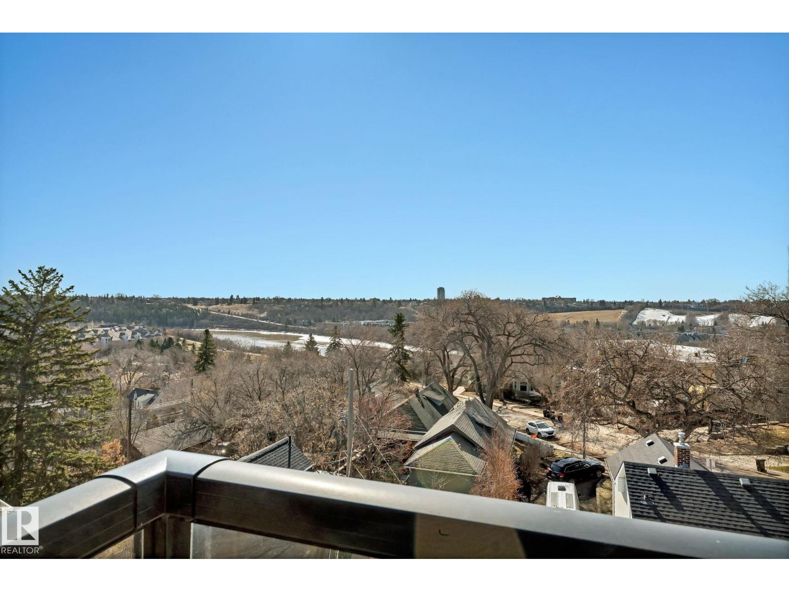Photo 29 of 9457 100 A Av Nw, Edmonton AB