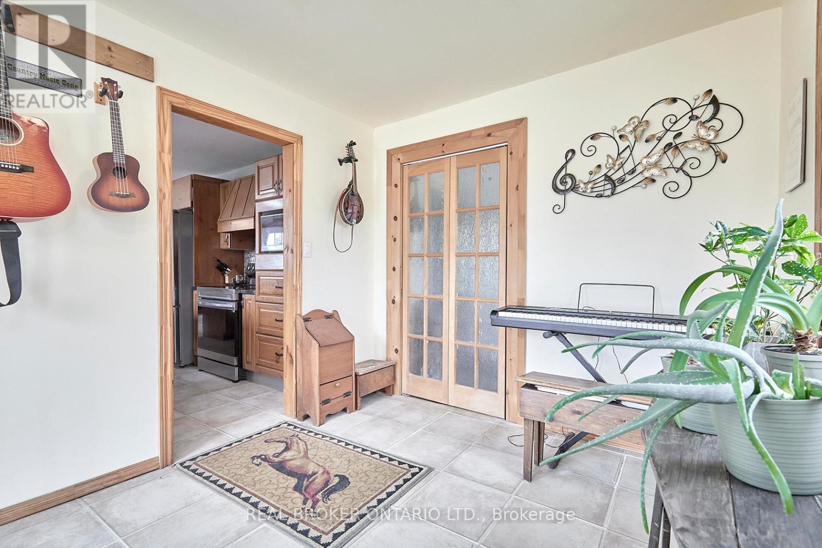 Photo 3 of 504224 89 Highway, Amaranth ON