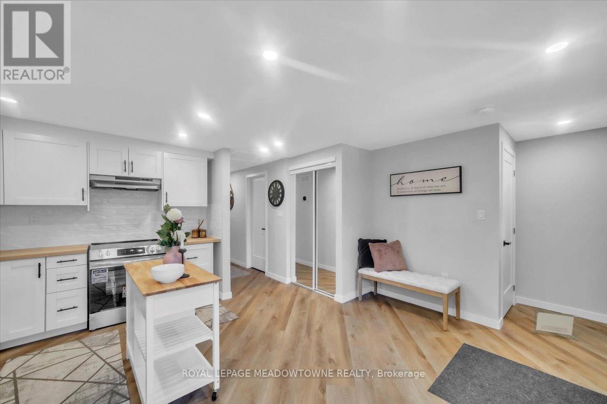 Photo 6 of 80 Mcanulty Boulevard, Hamilton ON