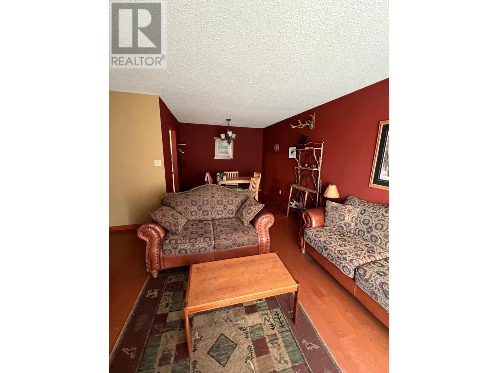 195 CHAMBERLAIN Crescent Unit# 206, Tumbler Ridge