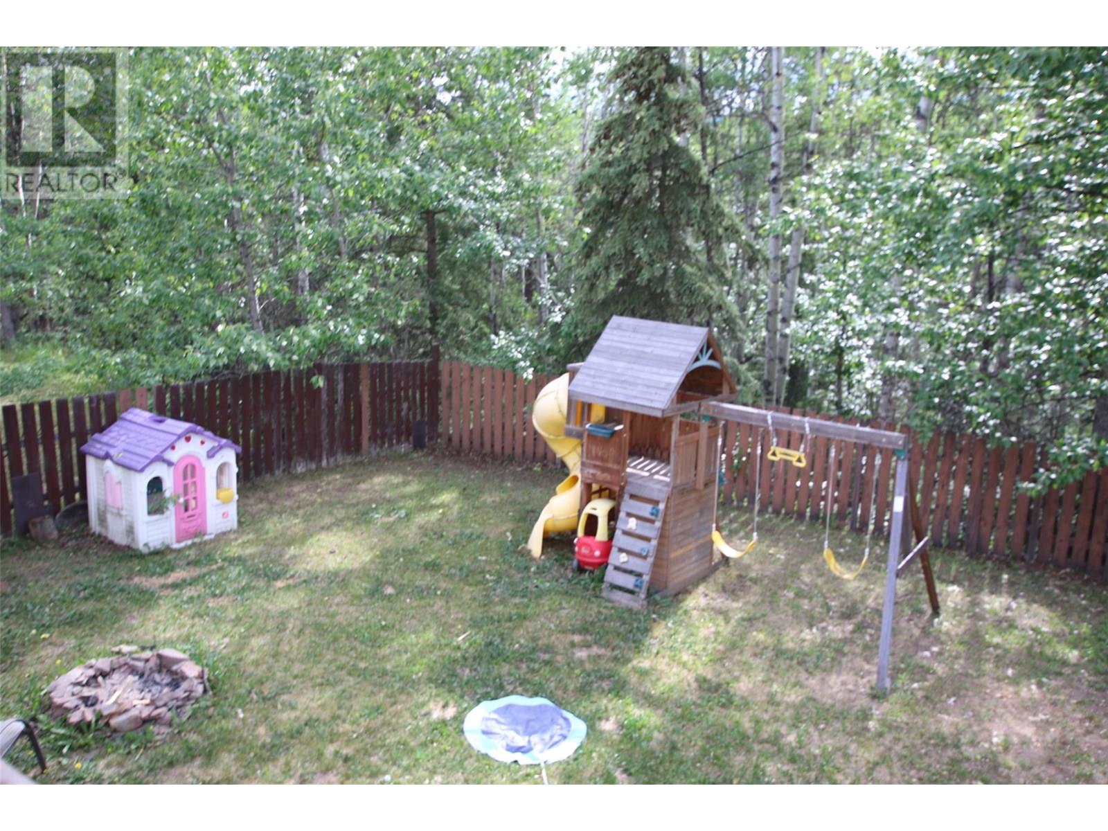 Photo 13 of 232 Bergeron Drive, Tumbler Ridge BC