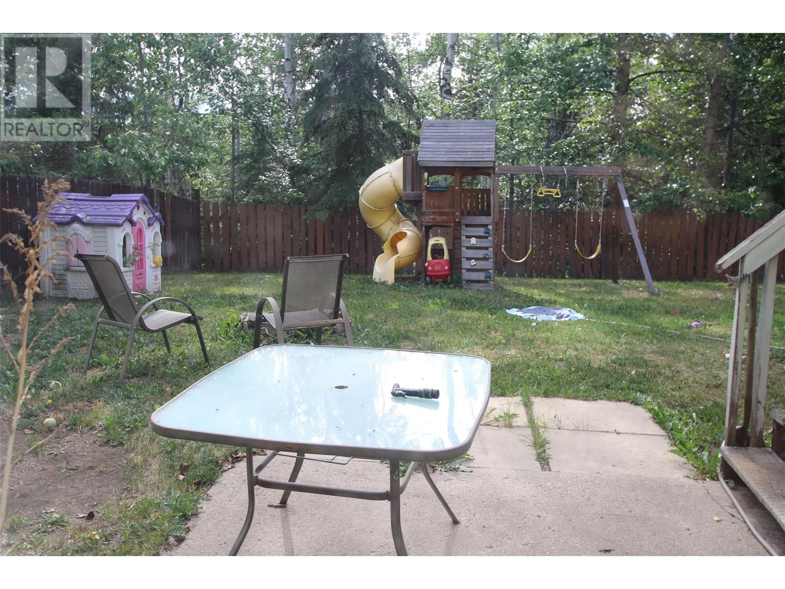 Photo 14 of 232 Bergeron Drive, Tumbler Ridge BC