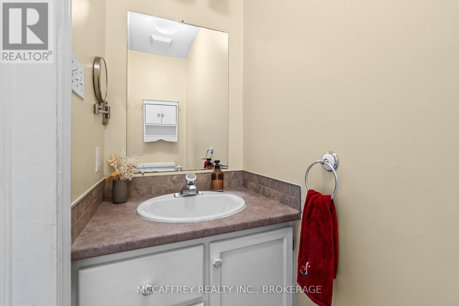 Photo 39 of 5507 Opinicon Road, Frontenac ON