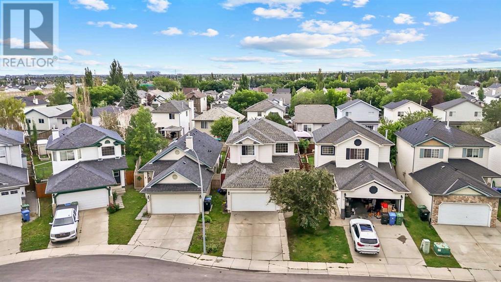 Single Family House for Sale in  Mt Apex Crescent SE McKenzie Lake Calgary 