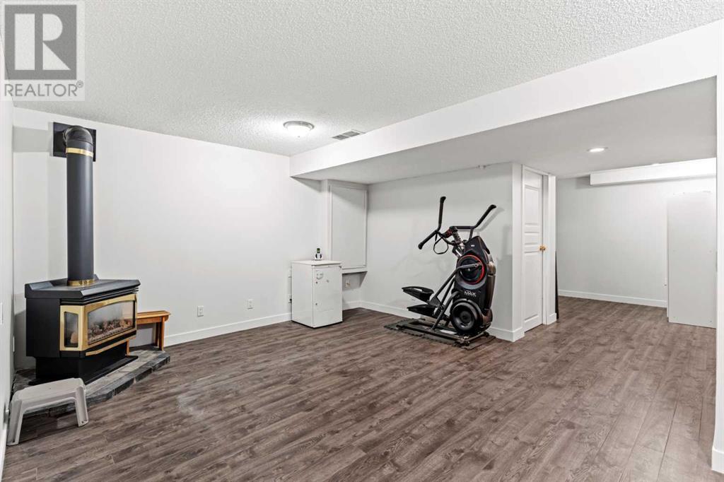 Single Family House for Sale in  Mt Apex Crescent SE McKenzie Lake Calgary 