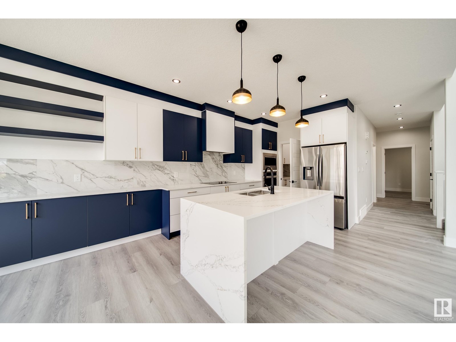 Photo 12 of 8747 183 Av Nw, Edmonton AB