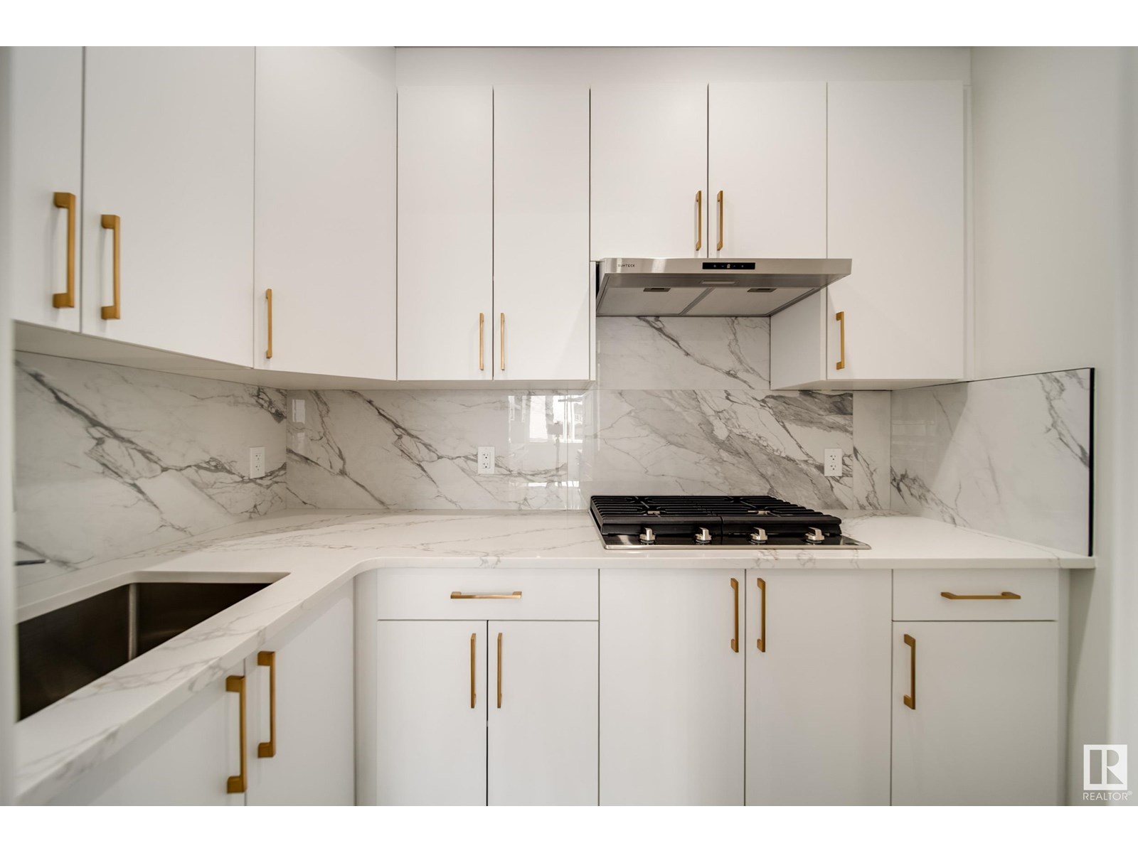 Photo 19 of 8747 183 Av Nw, Edmonton AB