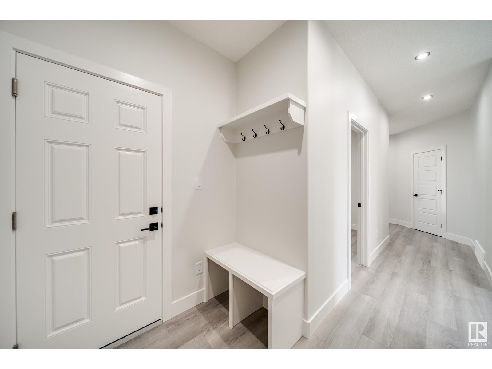 Photo 6 of 8747 183 Av Nw, Edmonton AB