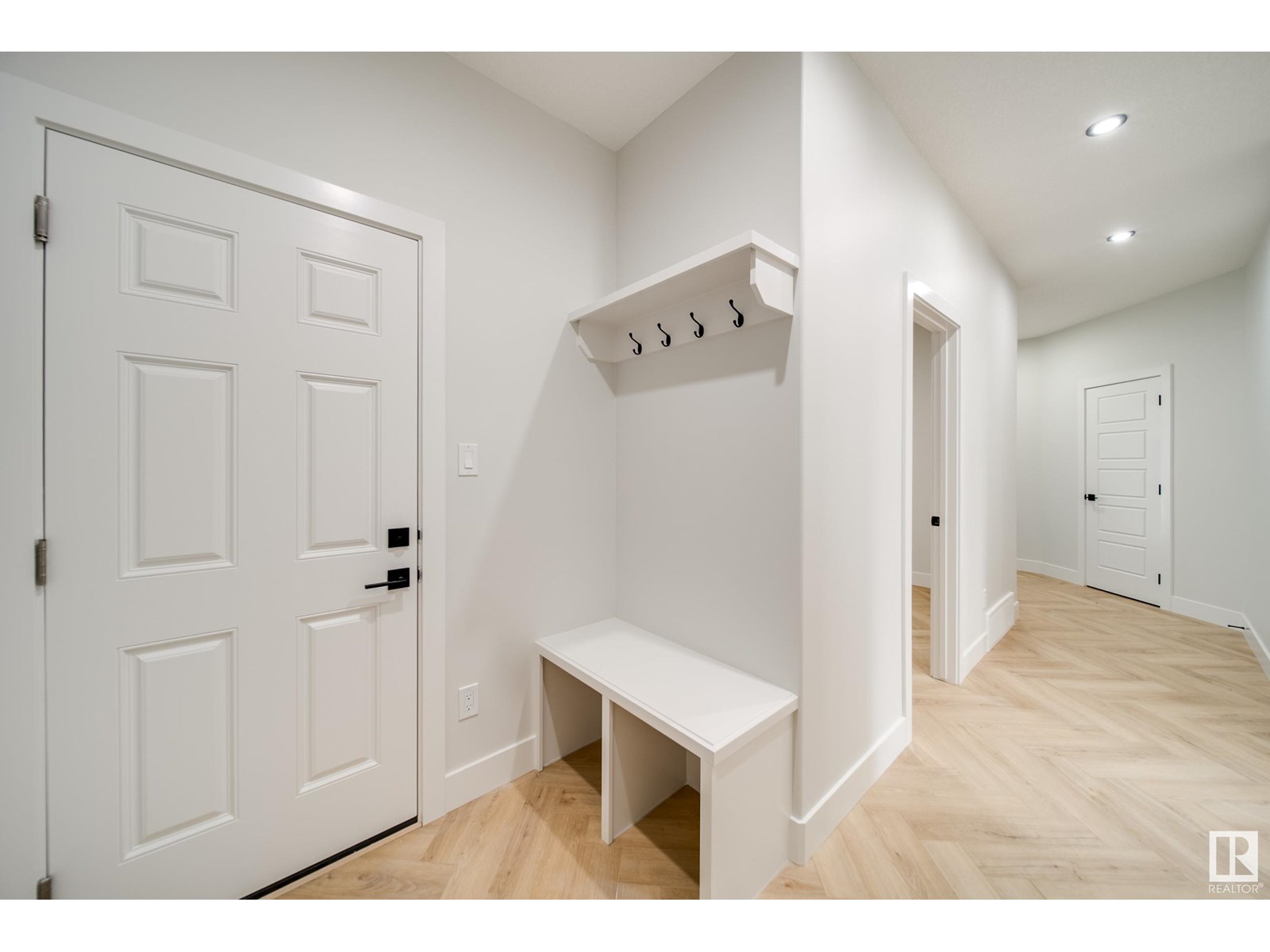 Photo 19 of 8815 183 Av Nw, Edmonton AB