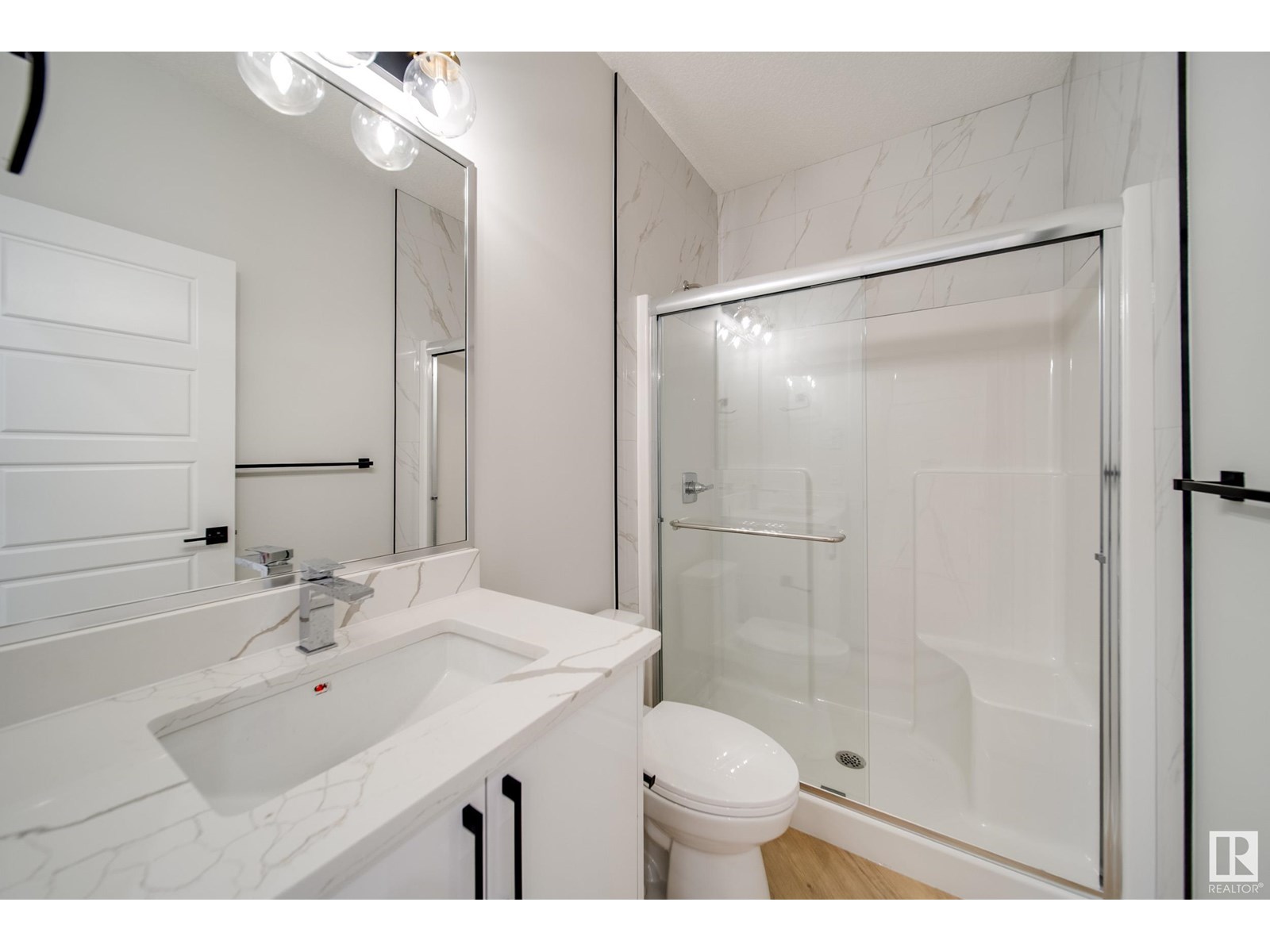 Photo 20 of 8815 183 Av Nw, Edmonton AB