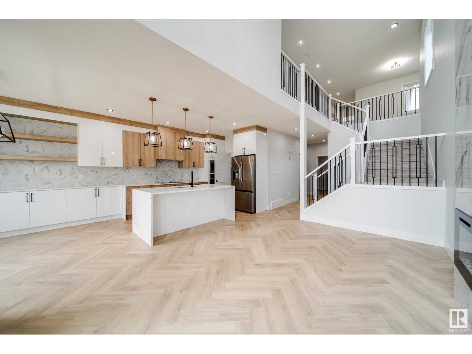 Photo 6 of 8815 183 Av Nw, Edmonton AB