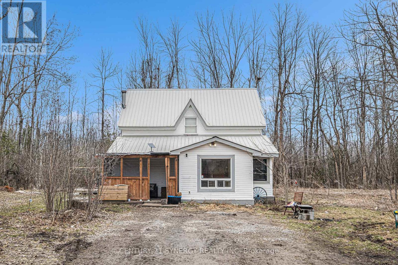 Photo 10 of 804 806 Monkman Road, North Grenville ON